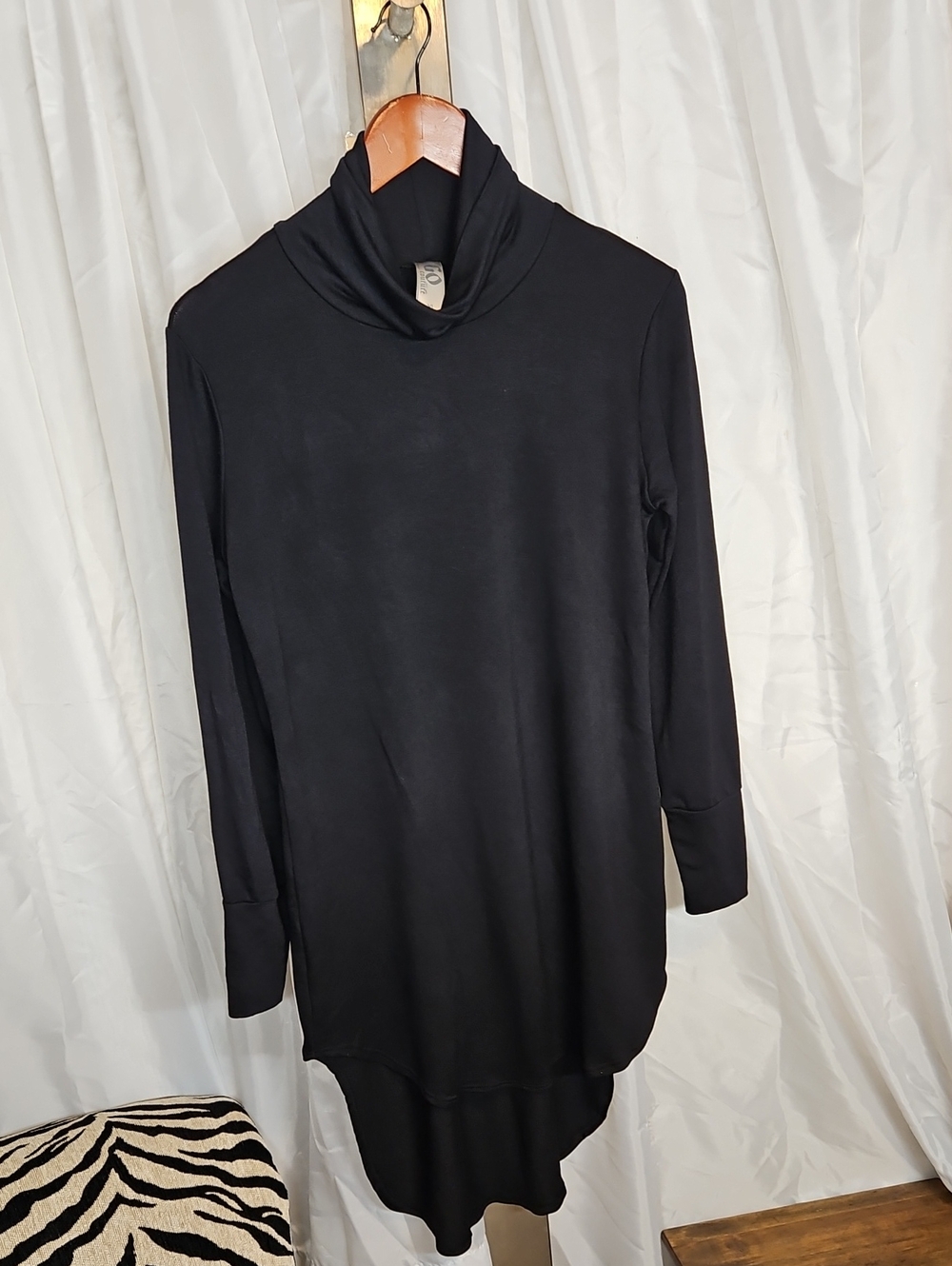 Go Couture Black Long Sleeve Cowl Neck Tunic Sweater XL
